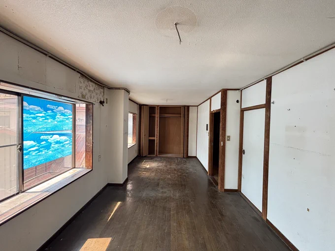 一階が元フィリピンパブ、2階〜4階が住居使用のビル!!!ここ買ったら俺はパブのオーナーになるのか〜!!!! 滅茶苦茶リフォームする箇所多くて笑う