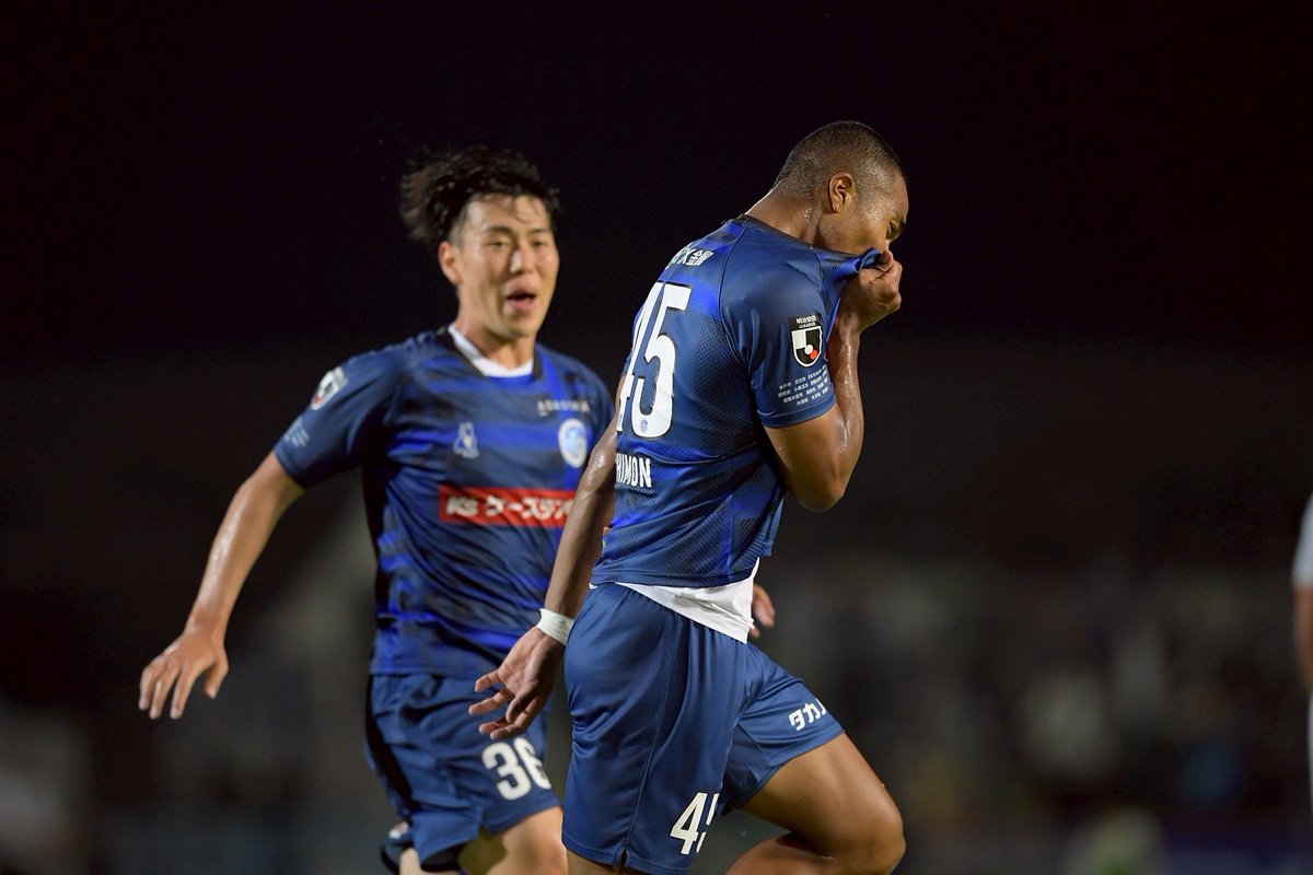 1位の座に居続けるために負ける試合なんて1試合もあってはいけません。
次は＋3を勝ち取るためにまた応援よろしくお願いします！！
#水戸ホーリーホック　#45