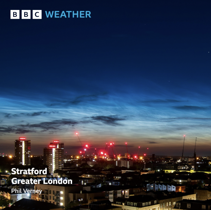 SimonOKing's tweet image. Extremely rare - and the highest clouds (above 40 miles in the mesosphere) - were spotted in the UK last night.
Noctilucent, also known as 'night-shining' clouds are only seen in the summer where the sun illuminates ice crystals in the cloud.
Stunning... 😍