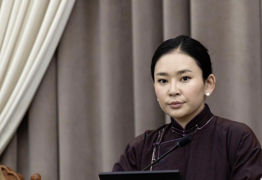 С.Цэнгүүн: Эрчим хүчний сайд худлаа яриад байж болж байгаа юм уу?
newspress.mn/v1/Улс-төр/new…