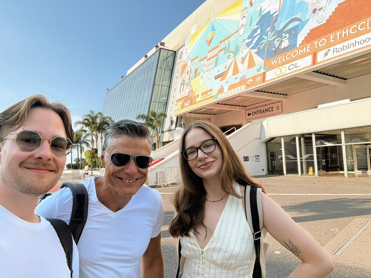 Blockscape (@blockscapelab) on Twitter photo blockscape has arrived π«π·βοΈ
Starting <a href="/EthCC/">EthCC - Ethereum Community Conference</a> in Cannes with sunshine, staking chats, and solid infra energy. Catch us around the venue! blockscape has arrived π«π·βοΈ
Starting <a href="/EthCC/">EthCC - Ethereum Community Conference</a> in Cannes with sunshine, staking chats, and solid infra energy. Catch us around the venue!