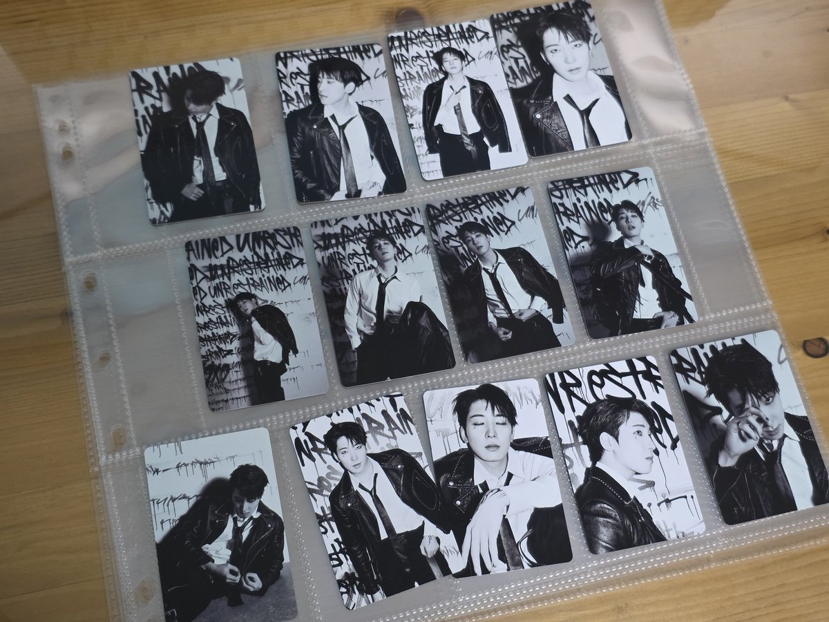 이제야 정리한 캐럿반
원우 구해놓고 이제야 정리를 하는데 너무 잘생겼다 너무 내 스타일이다아🤔💕 이번 캐럿반 착... 너무 멋있잖아!! 아무래도 한동안은  랜포보다 더 자주 들고 다닐것 같아