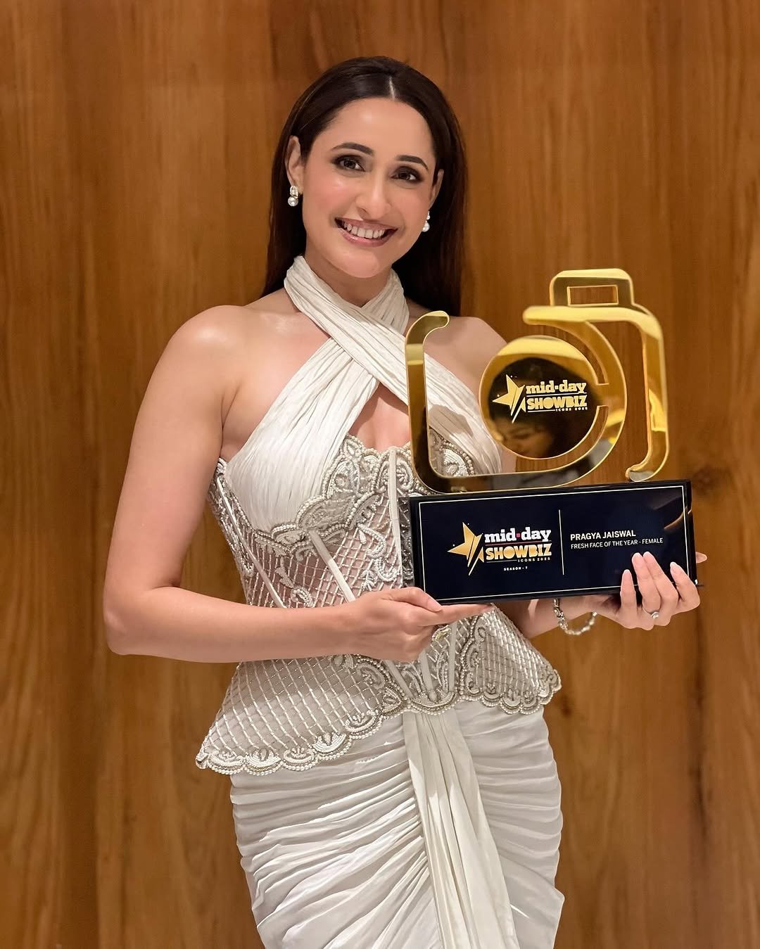 GurETsBbIAAWplr?format=jpg&name=large