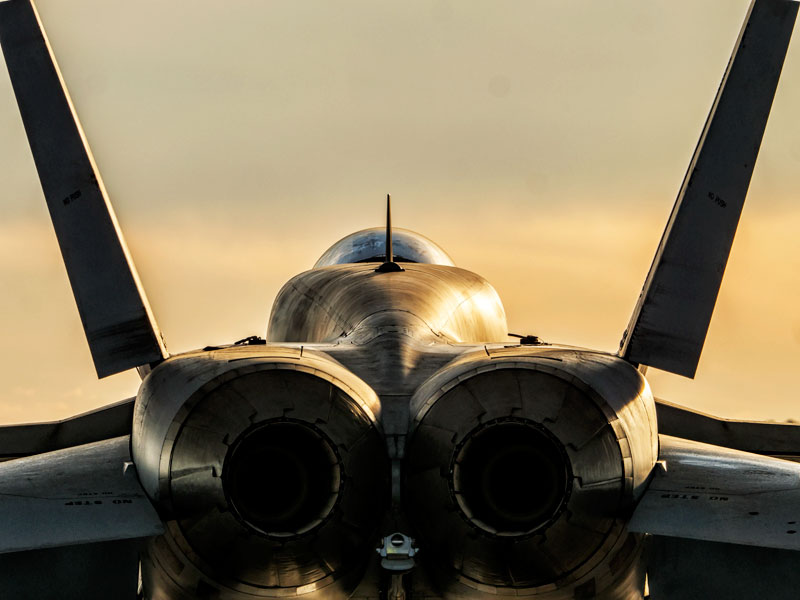 ¡Buenos días, aviadores! 🙌

Ponemos fin a un junio cargado de eventos y actividades. ¿Qué os han parecido?

Esperamos de corazón que os hayan gustado y os agradecemos profundamente el apoyo y participación en cada uno de ellos.

📸 Manuel Acosta Zapata