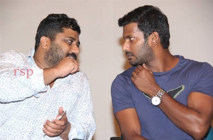 All India Vishal Online Fans Club (@aivishal_ofc) on Twitter photo Wishing a very happy birthday to Super Talented Producer <a href="/StudioGreen2/">Studio Green</a> <a href="/gnanavelraja007/">gnanavelraja</a> Sir 🥳
Best wishes from <a href="/VishalKOfficial/">Vishal</a> Sir fans for your upcoming movies 🎥
#HBDGNANAVELRAJA #ActorVishal Wishing a very happy birthday to Super Talented Producer <a href="/StudioGreen2/">Studio Green</a> <a href="/gnanavelraja007/">gnanavelraja</a> Sir 🥳
Best wishes from <a href="/VishalKOfficial/">Vishal</a> Sir fans for your upcoming movies 🎥
#HBDGNANAVELRAJA #ActorVishal