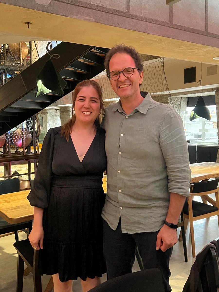 DavidHonys's tweet image. New PhD from our lab! 🎓🎉
Congrats to @ZahraKahrizi, @UEBavcr on her successful defence at @CharlesUniPrague — brilliantly written, defended in style, and well deserved — and yes, we celebrated accordingly 🥂🎉
Welcome, Dr. Zahra! 🥂 #PhDDefense #PlantBiology @PollenBiologyCZ