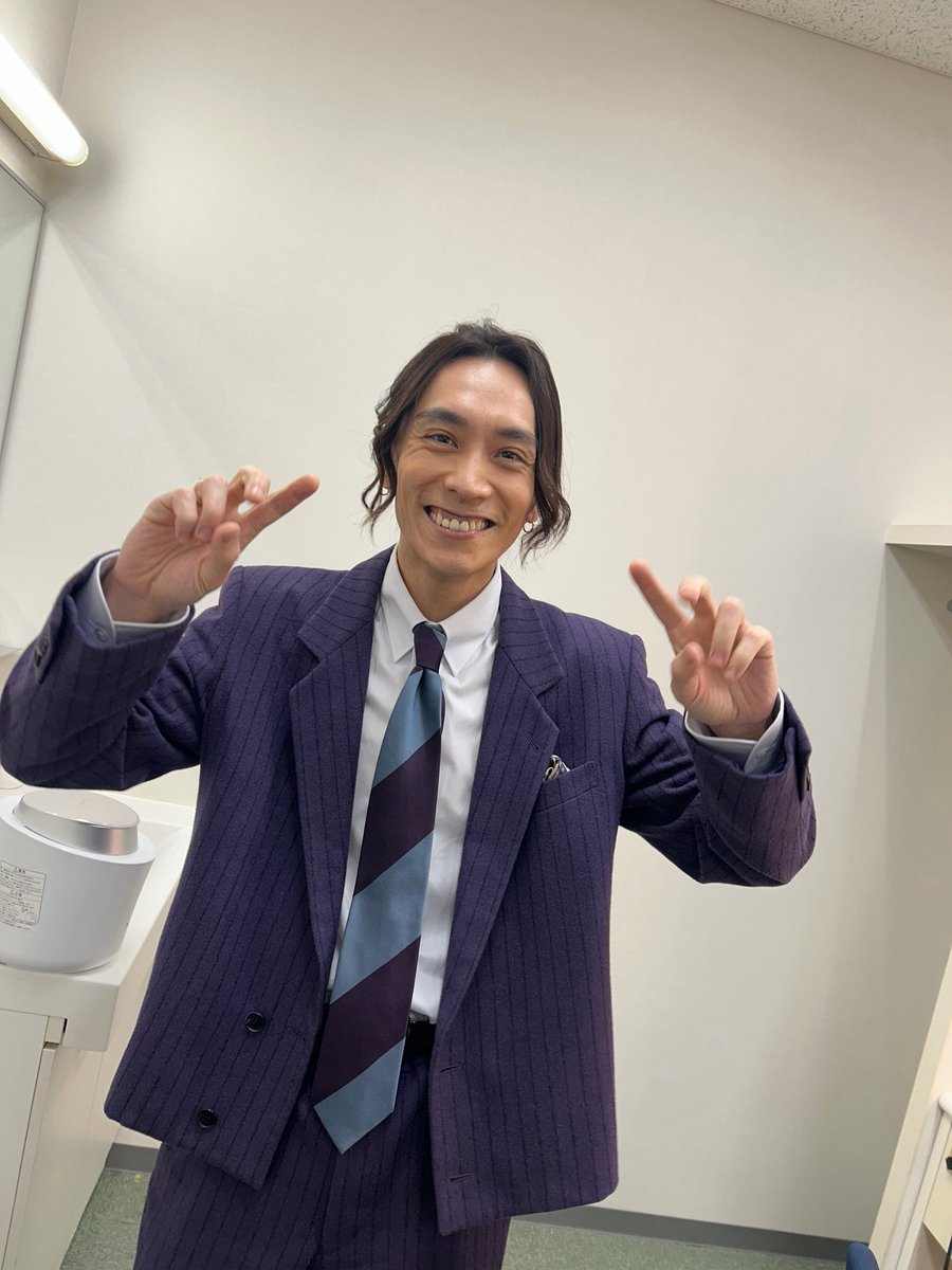So1_Staff's tweet image. 【staff】
#ever ご覧いただきありがとうございました!!
海宝さん舞台芸能活動30周年本当におめでとうございます🎊
海宝さんとRENTから「What You Own」
ダ・ポンテから「僕が拍手するんだ」を披露させていただきました✨
#平間壮一