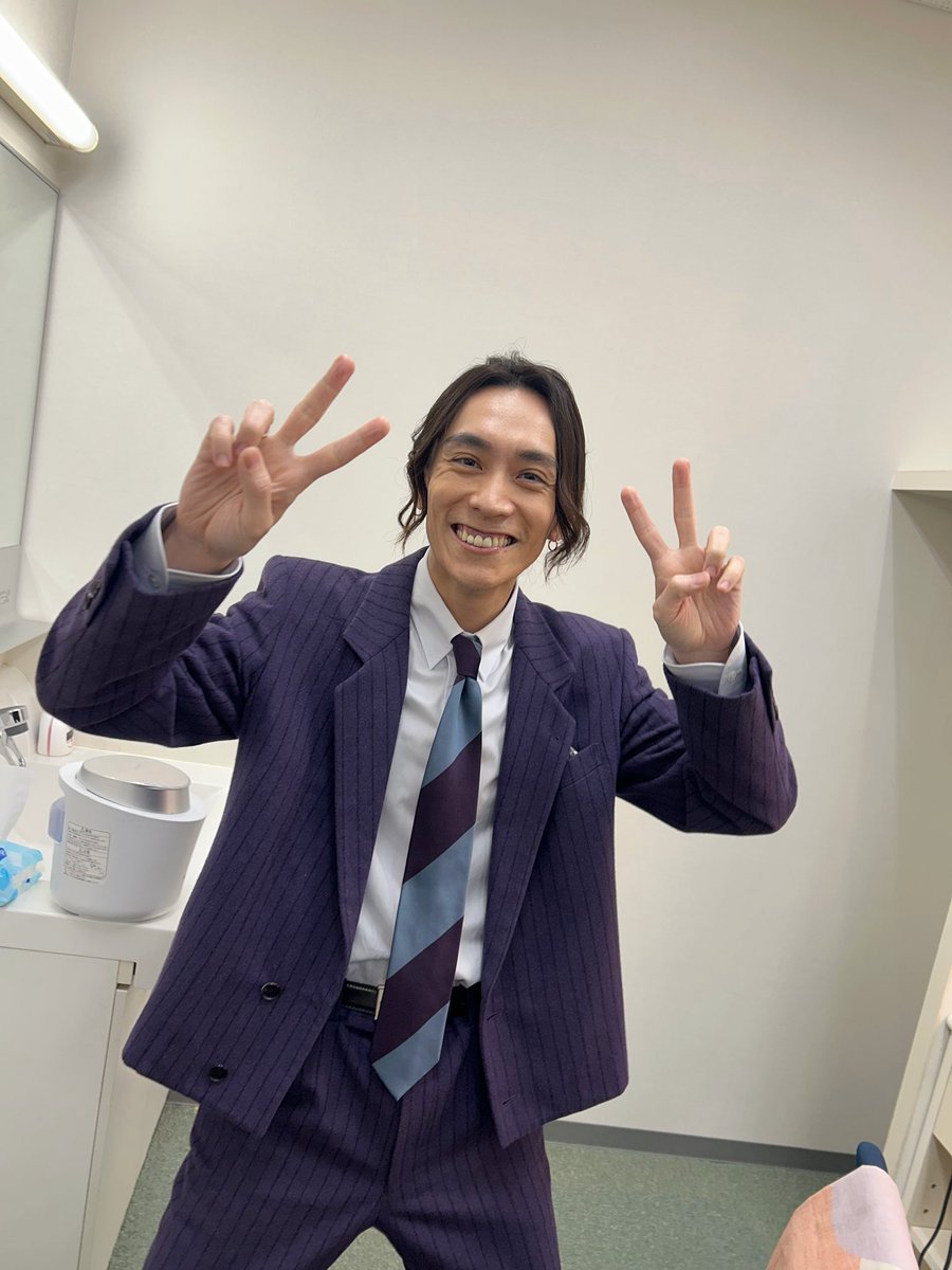 So1_Staff's tweet image. 【staff】
#ever ご覧いただきありがとうございました!!
海宝さん舞台芸能活動30周年本当におめでとうございます🎊
海宝さんとRENTから「What You Own」
ダ・ポンテから「僕が拍手するんだ」を披露させていただきました✨
#平間壮一