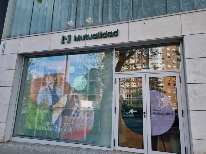 Grupo Aseguranza (@grupoaseguranza) on Twitter photo La #rentabilidad del Plan Universal de <a href="/Mutualidad_es/">Mutualidad</a> cierra el año al 4,13%
#Seguros #Resultados #Nombramientos #AsambleaGeneral2025 <a href="/EnriqueSanz_MGA/">Enrique Sanz Fernández-Lomana</a>
grupoaseguranza.com/noticias-de-se… La #rentabilidad del Plan Universal de <a href="/Mutualidad_es/">Mutualidad</a> cierra el año al 4,13%
#Seguros #Resultados #Nombramientos #AsambleaGeneral2025 <a href="/EnriqueSanz_MGA/">Enrique Sanz Fernández-Lomana</a>
grupoaseguranza.com/noticias-de-se…