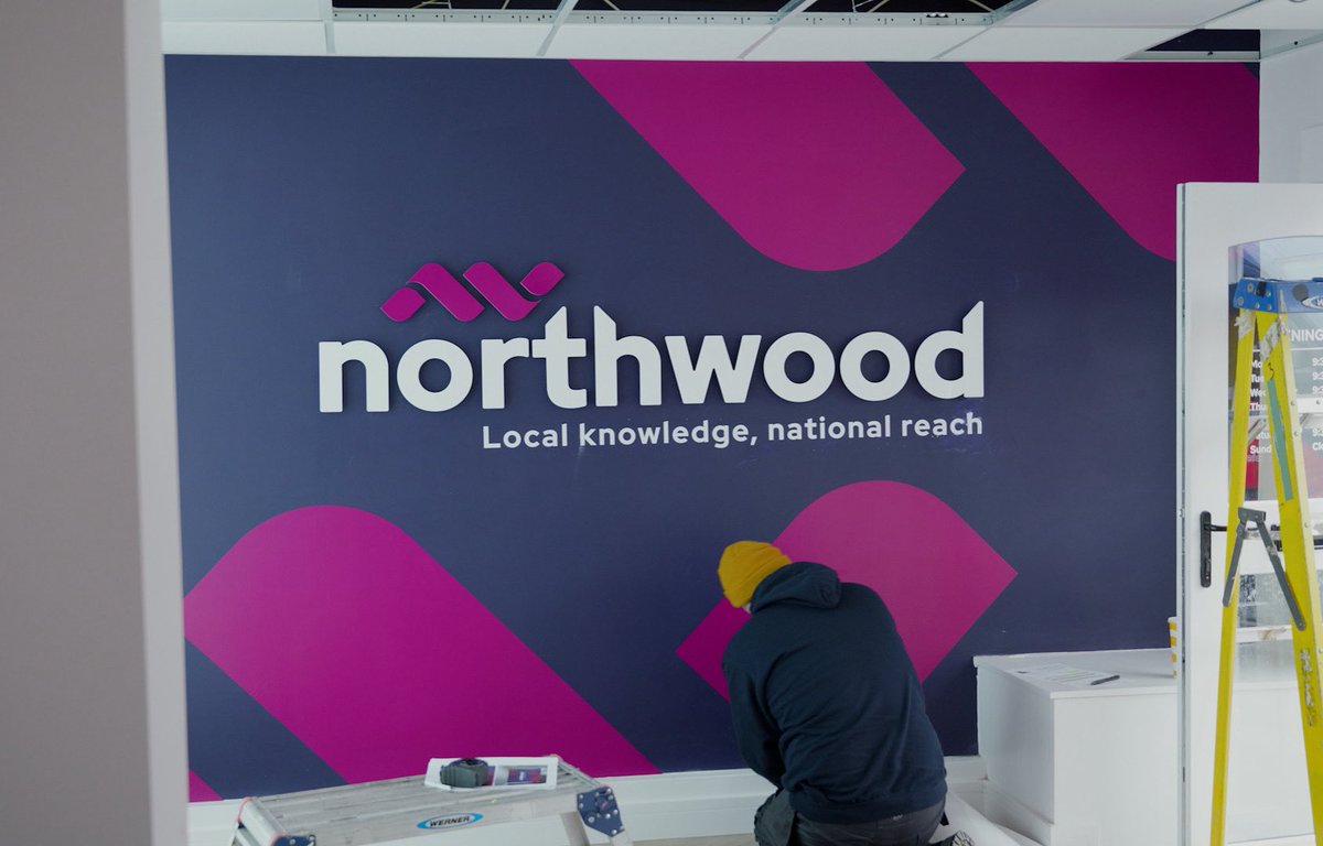 Make Your Brand Work Inside the Office Too 🏢✨

At Kremer Signs, we don’t just do external signage — we also design and install internal office signage for estate agents across the UK 🛠️