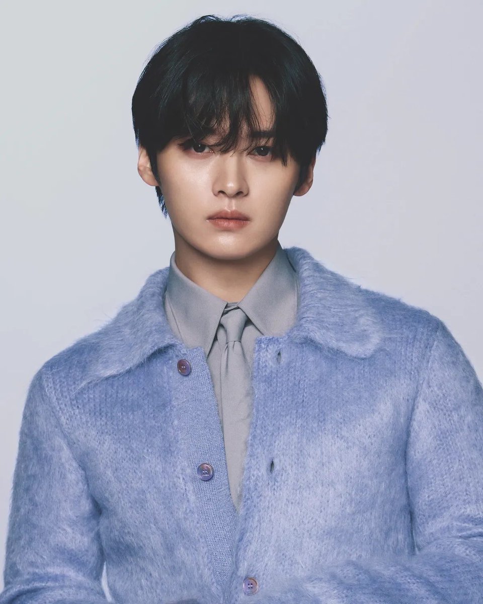 #StrayKids #リノ、グッチの新たなグローバル・ブランドアンバサダーに就任！#LeeKnow #리노
voguejapan.visitlink.me/jG_P8M