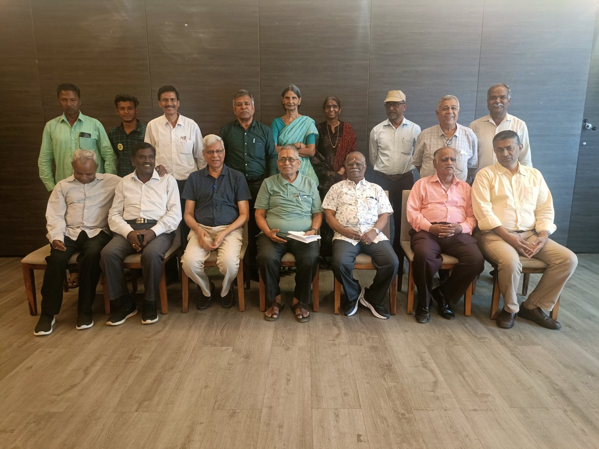 and_frontier's tweet photo. 🌱 IFTR’s Executive Committee Meeting wrapped up with big wins!
✅ 1845 farmers reached
✅ New Skill Centres
✅ Seed Distribution Centre
✅ Awards &amp; Partnerships
✅ Education &amp; nutrition projects underway
We’re scaling impact, one village at a time. 💪
#IFTR #RuralDevelopment https://t.co/rbHXOE3HE9