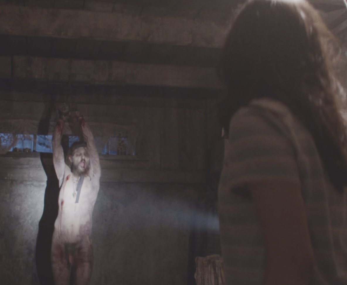 Movie: X 2022
A man killed. Hung up. And used as a sex toy for the woman @@ 
#penis #meatypenis #castration #penisintact #阉割 #catchym #movie #horror #humanmeat #人肉