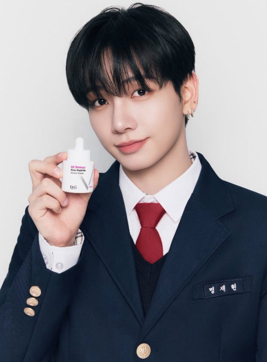 jjjam124's tweet photo. 진심 나보다 어려보여서 할말이 없네 https://t.co/hiHjT9alJg