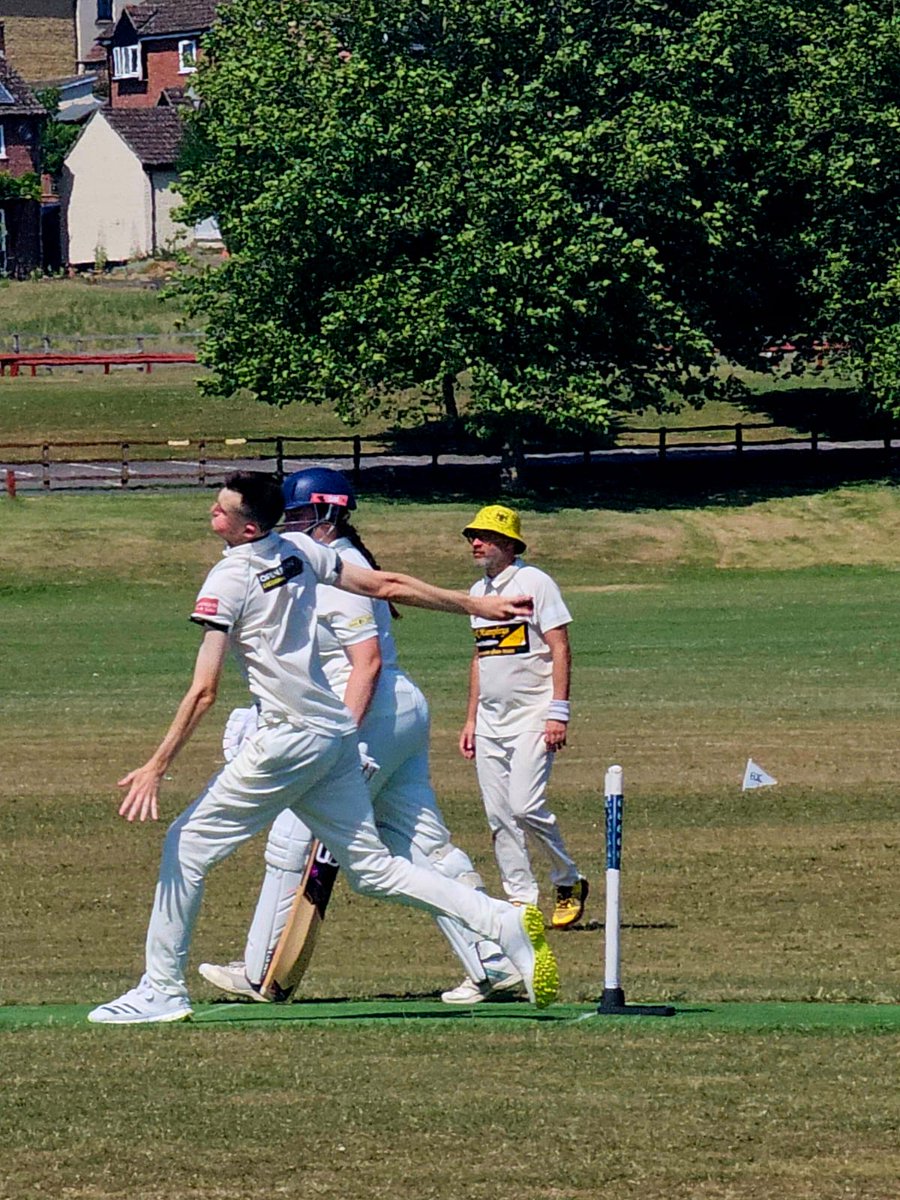 Chippenham Cricket Club tweet media