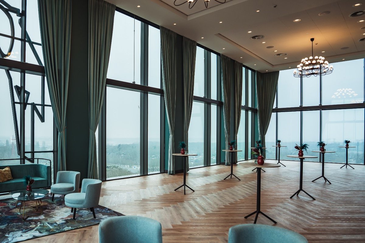 Van der Valk Hotel Venlo biedt een uitstekende combinatie van moderne faciliteiten, gastvrijheid en luxe. Het hotel is bovendien dé plek voor zakelijke bijeenkomsten, ontspanning en exclusieve evenementen.
 
Lees meer via lnkd.in/ebkaJsQy