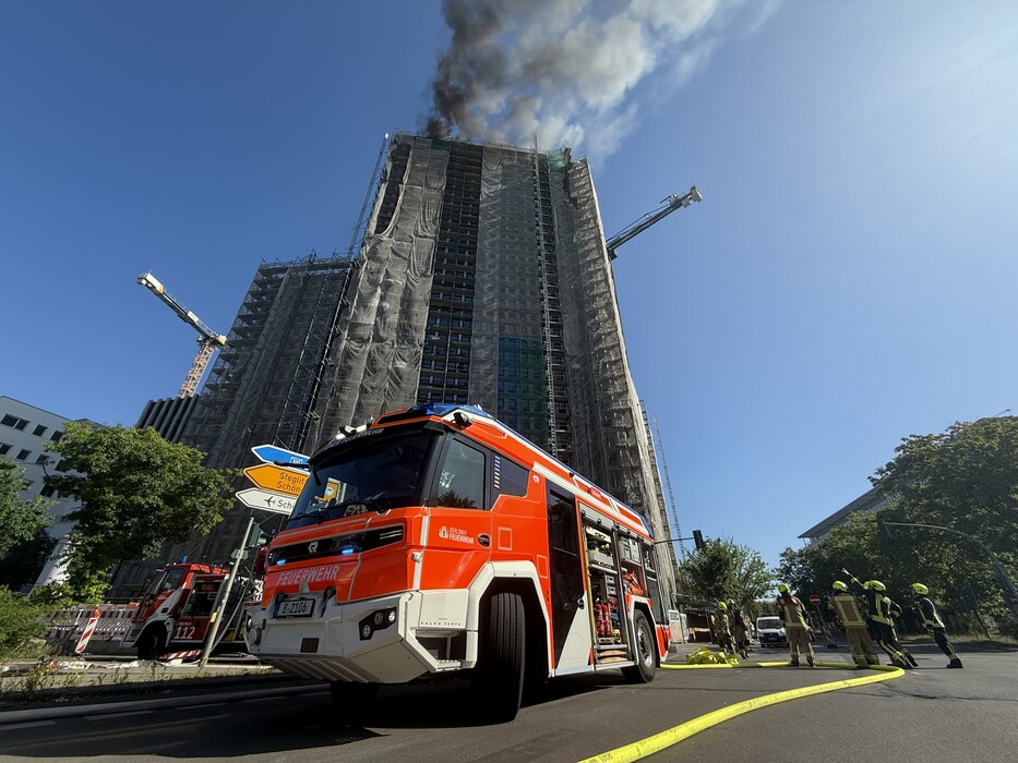 Brand in Tiergarten dlvr.it/TLdSK0