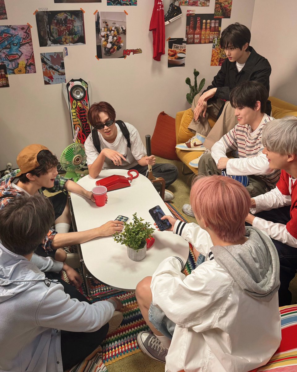 jaeminners's tweet photo. 7dream are in the boring jalapeños room… CRYING🥹 https://t.co/DRucqtr4iH