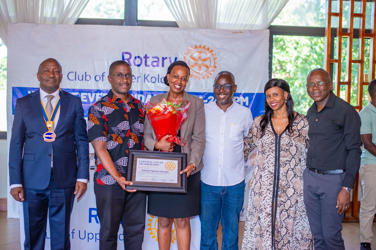 We closed the year with a BANG..!🔥💃🏽💃🏽

Our final fellowship on Friday was pure vibes as President <a href="/DAlinange/">Dan K Alinange</a> welcomed 6 vibrant new members into <a href="/RCUpperKololo/">Rotary Club of Upper Kololo</a> family 🥳💃🏽✨

Cheers to the fresh energy and a bigger community in service.

Welcome aboard, team 💙🙌