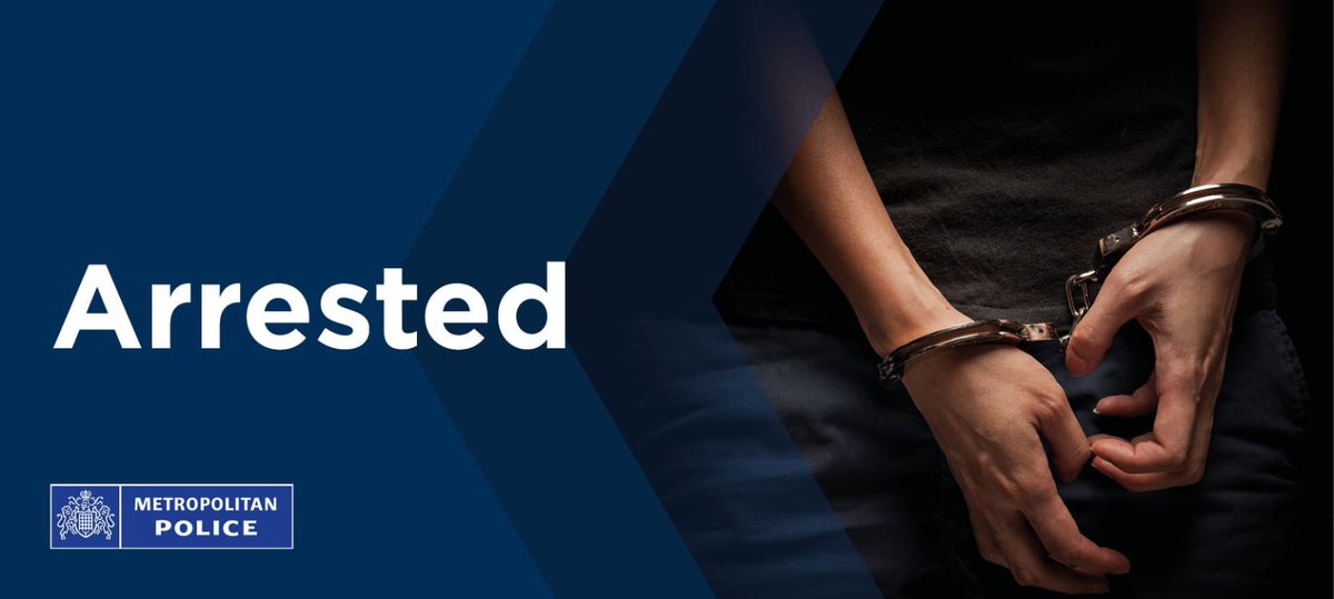 @MPSDagHeathway (@mpsdagheathway) on Twitter photo #HeathwayTeam, while on patrol over this weekend, have arrested one females wanted on a recall to prison and a male wanted for failing to appear for drug offences.
<a href="/lbbdcouncil/">Barking and Dagenham Council</a>
<a href="/essex_crime/">Essex Crime & Surrounding Areas.</a>
#1790EA #HeathwayTeam, while on patrol over this weekend, have arrested one females wanted on a recall to prison and a male wanted for failing to appear for drug offences.
<a href="/lbbdcouncil/">Barking and Dagenham Council</a>
<a href="/essex_crime/">Essex Crime & Surrounding Areas.</a>
#1790EA