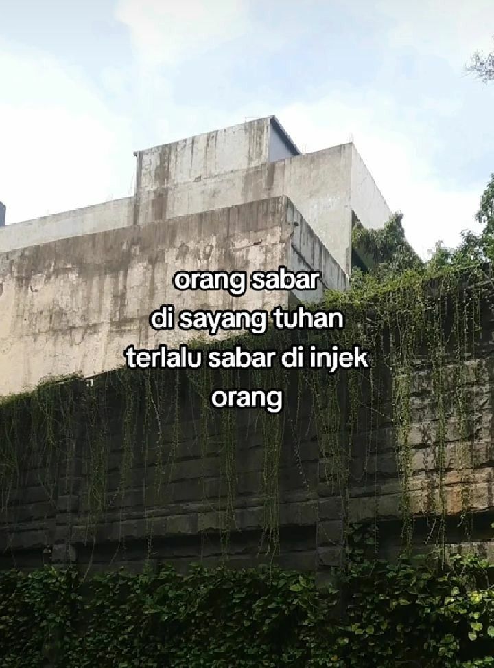 Sajak SADGIRL tweet media
