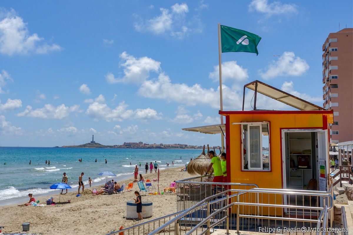 EmergenciasCartagena (@emergenciasct) on Twitter photo 🤝🏖️Desde <a href="/AytoCartagenaES/">Ayuntamiento de Cartagena</a> y <a href="/Ayto_SanJavier/">Ayto. San Javier</a> refuerzan su coordinación en seguridad y emergencias en La Manga de cara al verano.
🔊El edil de Seguridad Ciudadana de #Cartagena apunta que "La Manga necesita respuestas coordinadas".
ℹ️cartagena.es/detalle_notici… 🤝🏖️Desde <a href="/AytoCartagenaES/">Ayuntamiento de Cartagena</a> y <a href="/Ayto_SanJavier/">Ayto. San Javier</a> refuerzan su coordinación en seguridad y emergencias en La Manga de cara al verano.
🔊El edil de Seguridad Ciudadana de #Cartagena apunta que "La Manga necesita respuestas coordinadas".
ℹ️cartagena.es/detalle_notici…