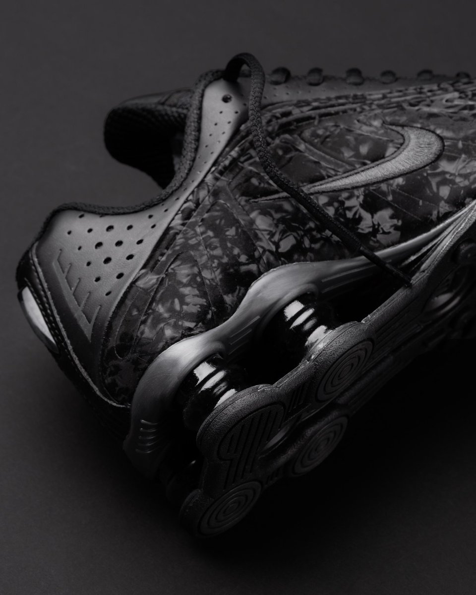 CaminoTV's tweet image. Ce coloris de la shox est trop sous-côté wsh les détails c'est trop (97€ au lieu de 150€)

Lien affilié : chck.me/ZYkN