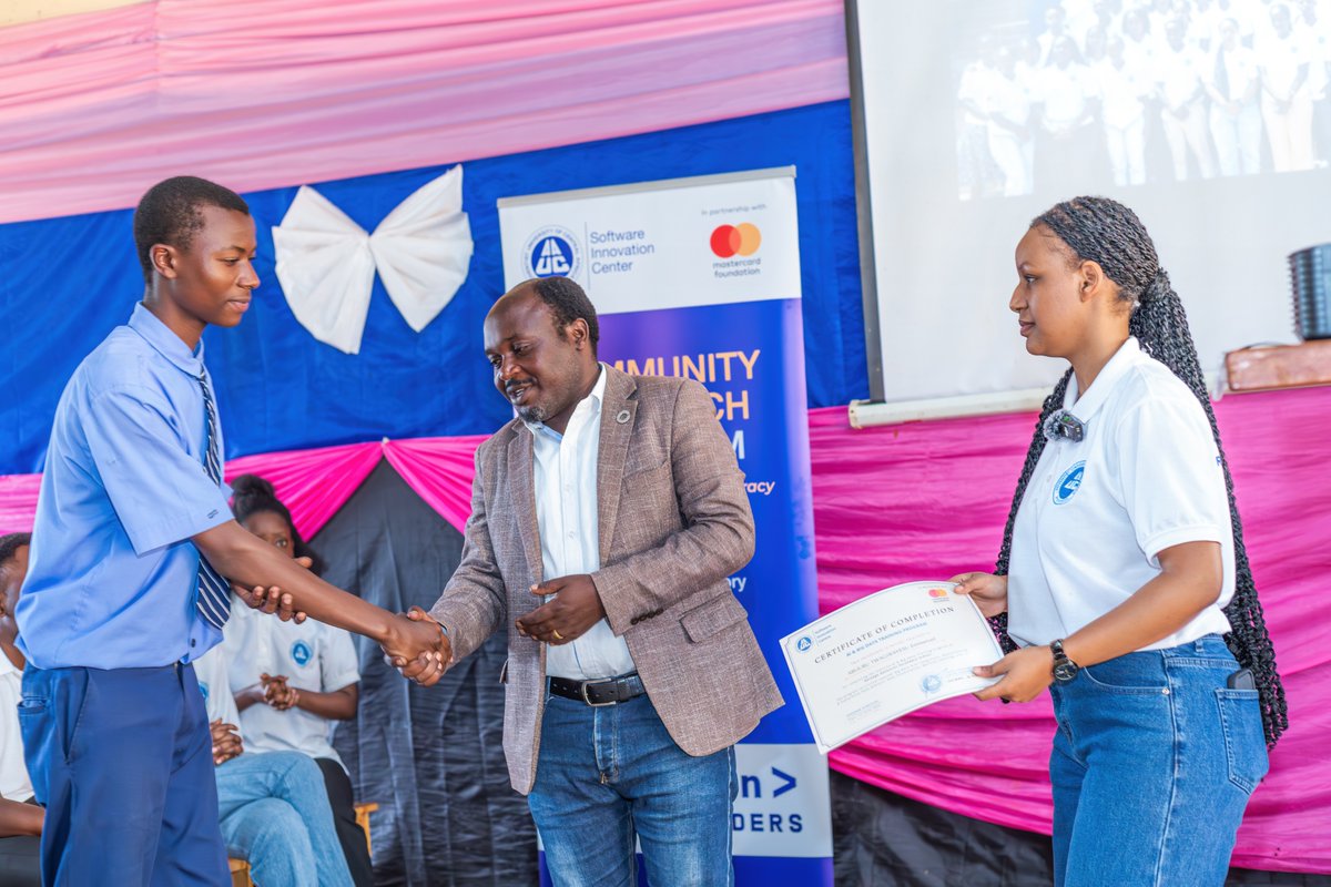 AUCAInnovate_Rw's tweet photo. 🚀 Innovation reached Rwamagana!
Our outreach here concluded with students mastering #AI and #DataScience.
A new generation of digital thinkers is rising.
@MastercardFdn @RwandaICT @1MRwandanCoders
#AUCAInnovation #1MillionCoders #CommunityImpact #KarengeAdventistSS #YoungAfricaWorks #MastercardFoundation