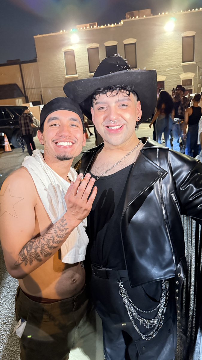 omarcito🦦 tweet media