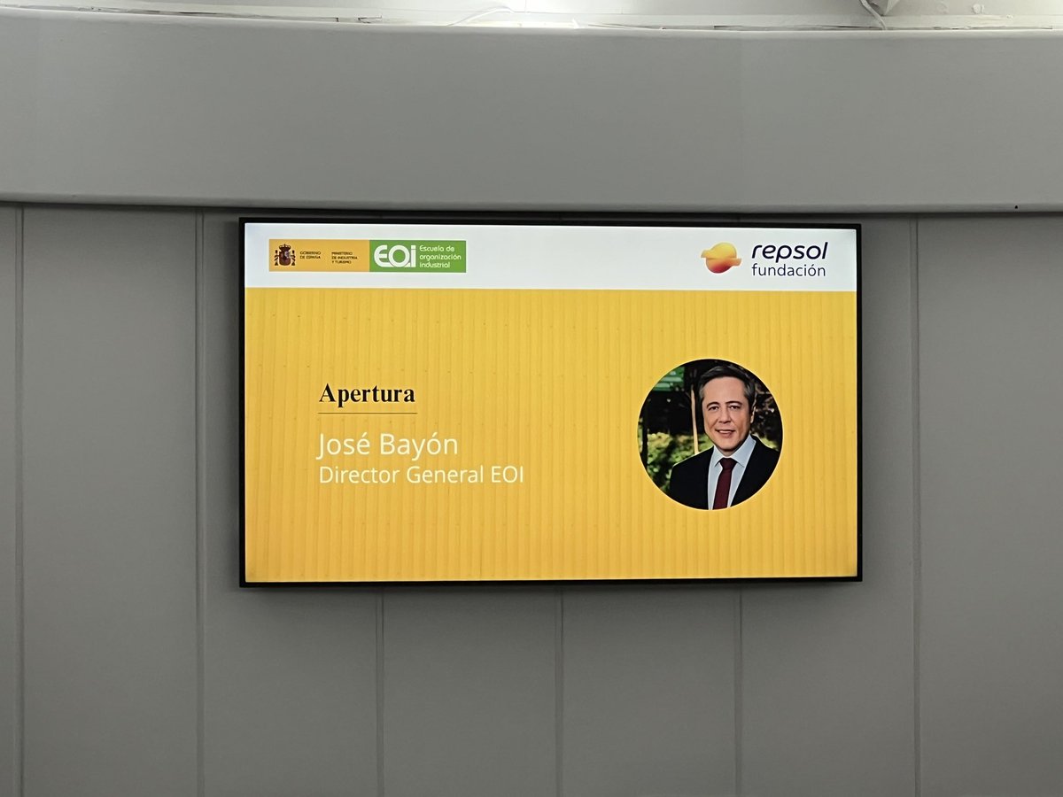 EOI (@eoi) on Twitter photo 📢 Nuestro director general <a href="/bayonlopez/">José Bayón</a> da la bienvenida a los asistentes a la II Jornada: 'La Mujer en la Industria' con la <a href="/FundacionRepsol/">Fundación Repsol</a>
🟢 Síguelo en directo aquí:
youtube.com/live/KJTuhVIeh…
#SomosEOI 📢 Nuestro director general <a href="/bayonlopez/">José Bayón</a> da la bienvenida a los asistentes a la II Jornada: 'La Mujer en la Industria' con la <a href="/FundacionRepsol/">Fundación Repsol</a>
🟢 Síguelo en directo aquí:
youtube.com/live/KJTuhVIeh…
#SomosEOI
