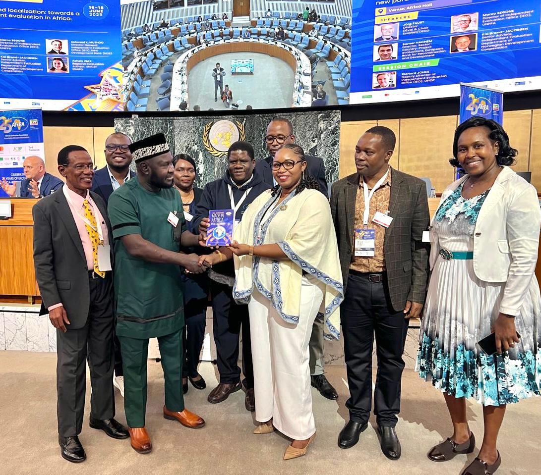 As we wrap up this month, here’s a kind reminder about the launch of the book “Made of Africa Evaluation,” which took place during the celebration of AfrEA’s 25th anniversary.
The book features contributions from distinguished experts from across the African continent.