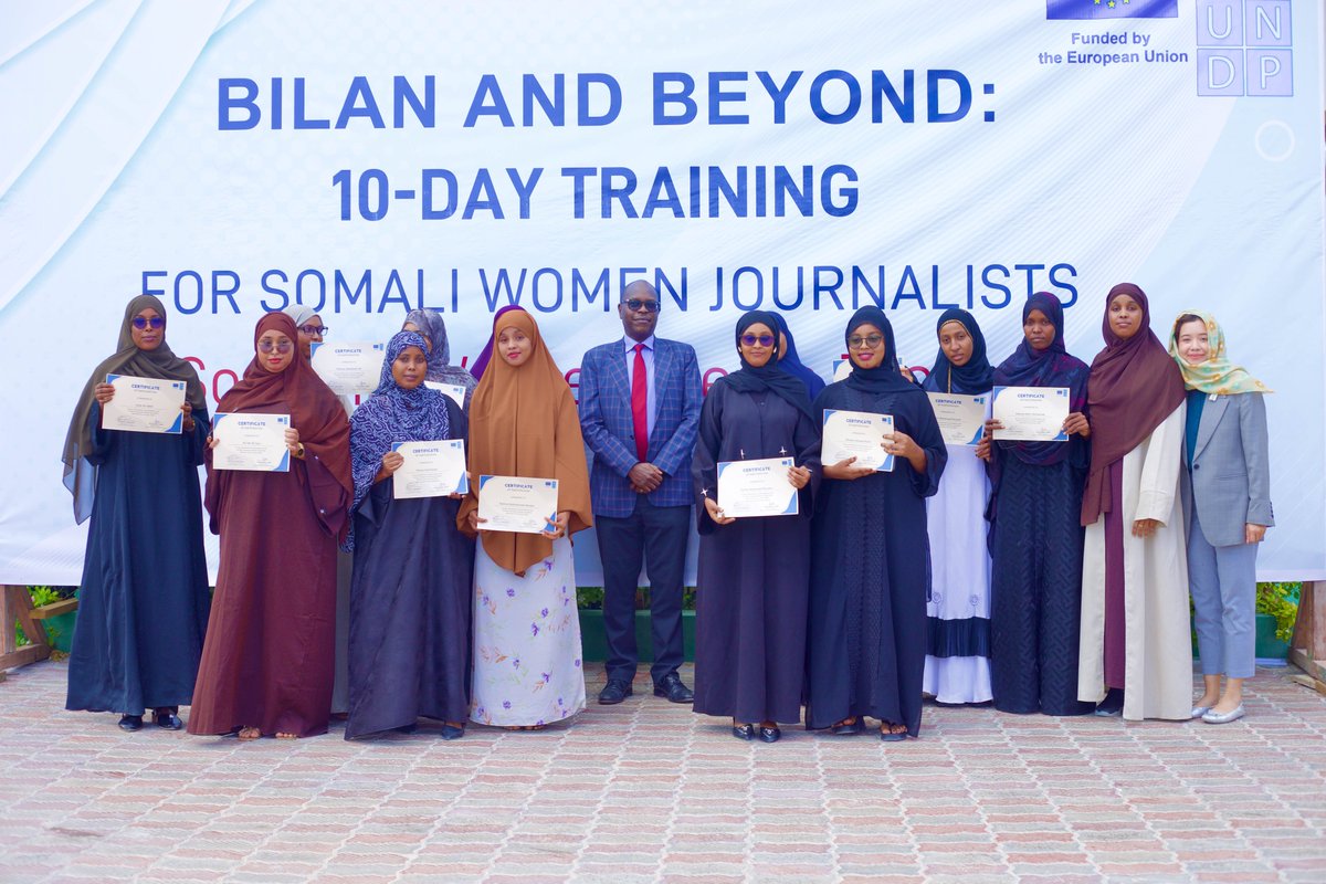 Empower Women Journalists in Somalia! Ten women journalists from #Somalia’s Federal Member States — #Puntland, #Southwest, #Hirshabelle, #Jubaland, and #Galmudug — came together for a 10-day training led by Bilan, Somalia’s first all-women media team in #Mogadishu.

Supported by