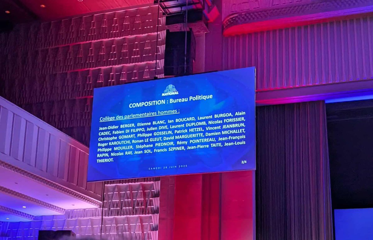 DMARGUERITTE's tweet photo. 🇫🇷 Très honoré de rejoindre le Bureau Politique des @lesRepublicains ! 
Merci à @BrunoRetailleau et @laurentwauquiez pour leur confiance. Deux ans pour préparer l’alternance que les Français attendent. https://t.co/wSOeu05Mbb