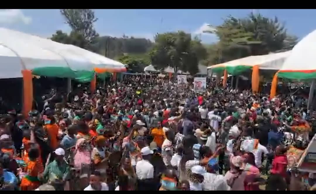 AbedBwanika's tweet image. I take this opportunity to appreciate all DF members and friendly NUP MPs who extended financial and other material support towards this very successful engagement. DF IS THE REAL CHANGE