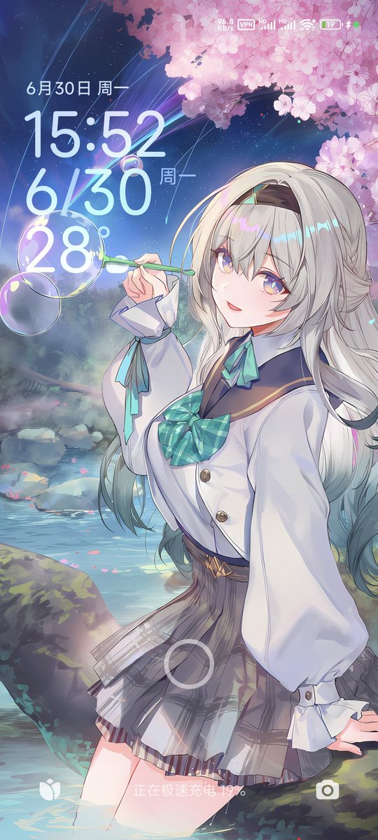 aistine_x's tweet photo. 壁纸效果🫧 #流萤 #Firely #崩坏星穹铁道 #壁纸 #JK #HonkaiStarRail https://t.co/SjajV0giH4