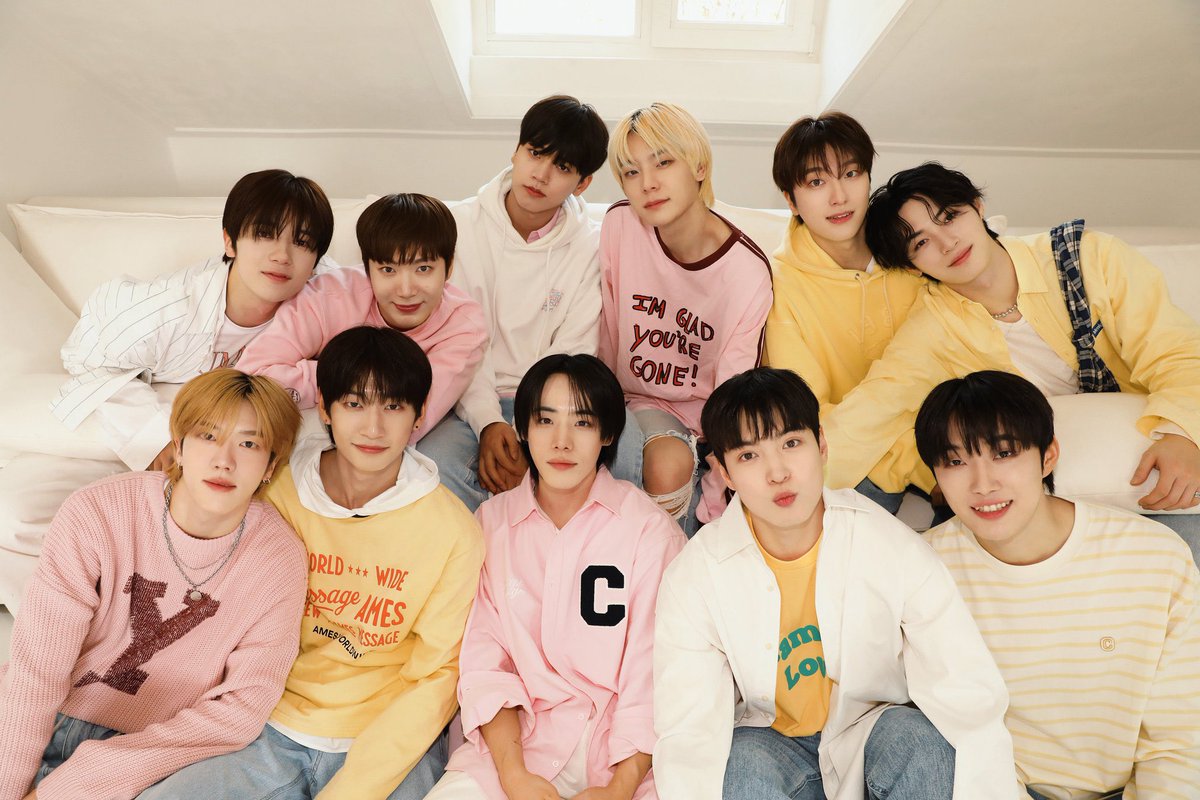 ForXproject_TH's tweet image. 📣 แจ้งข่าว…ถึง FOR X

❌ เนื่องจากปีนี้ทางทีมโปรเจค ติดภาระกิจส่วนตัวตลอดทั้งเดือน จึงไม่มีการจัดกิจกรรมค่าเฟ่ครบรอบ 4 ปีของ #OMEGA_X ❌

ขอให้ FOR X อยู่คอยซัพพอตผลงานของ OMEGA X ต่อไปเรื่อยๆ🙏🏻

แล้วพบกันใหม่ปีหน้านะคะ 💕

#HAPPY_OX_DAY