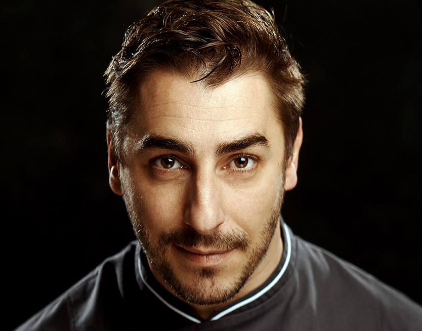 Jordi Roca, la gran estrella del Showrocking de PortAmérica 2025
<a href="/portAmerica/">PortAmérica</a> 
laalacenaroja.es/jordi-roca-la-…