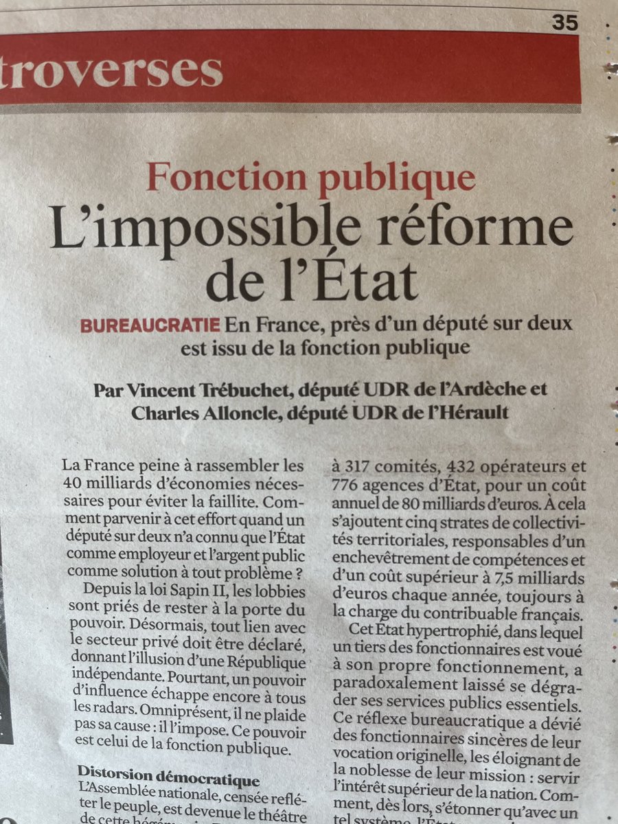 On peut rajouter que 66 % de nos six derniers présidents sont énarques ; une suggestion  : quand un membre de la fonction publique brigue un mandat électoral, il doit démissionner ça mettre sphèra privée et sphère publique à égalité de chance !