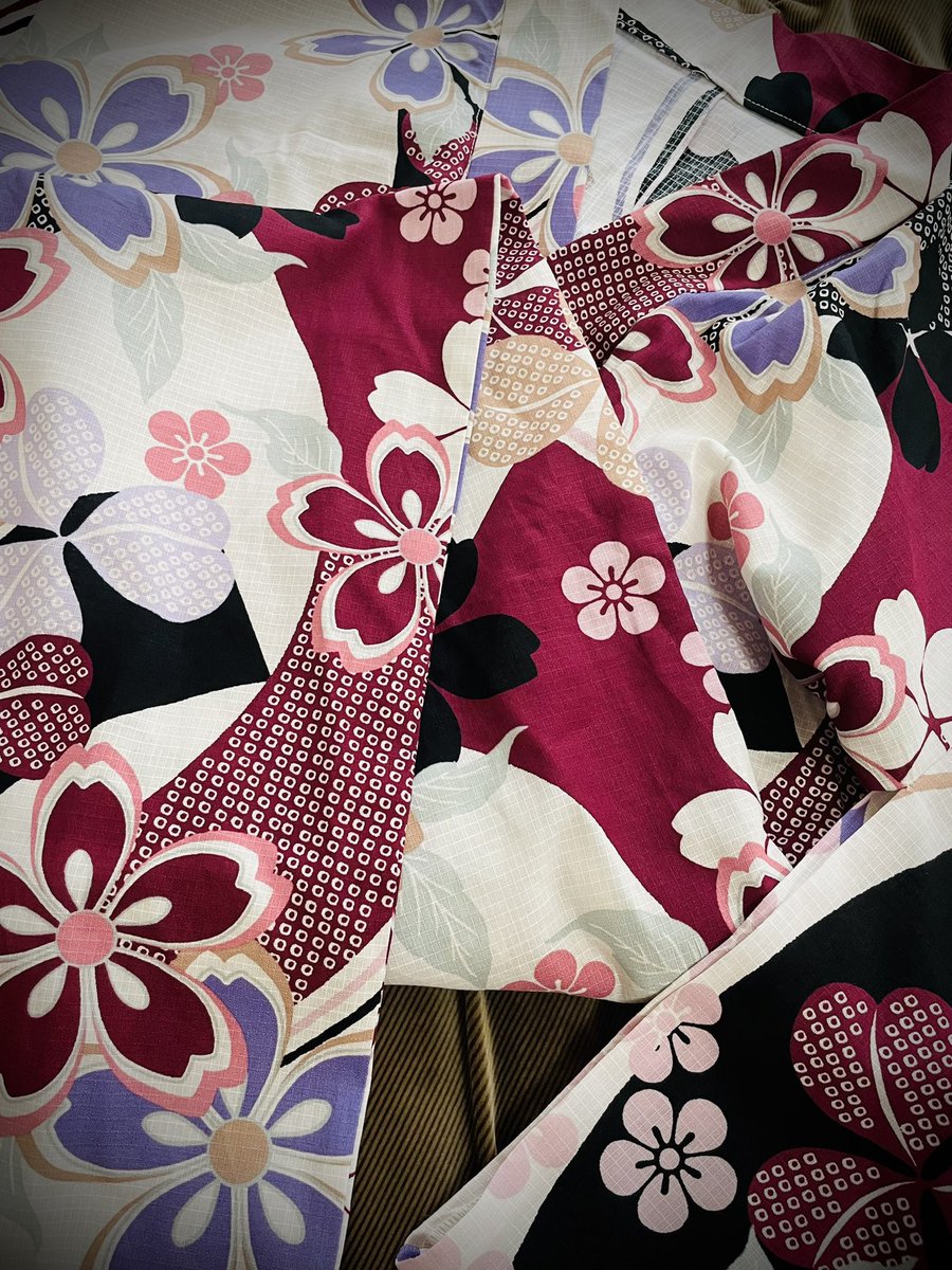 そろそろ季節だから一度着てみよう👘
初回ってだいたい大事なポイント忘れて後で気付くから・・・