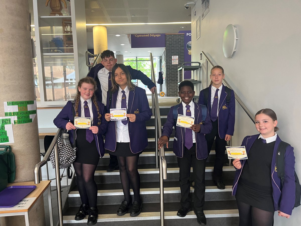 Year 7 Positive Performers! 😊

A massive well done to our recent winners for all their hard work and positive attitude. Keep it up!

Llongyfarchiadau ⭐️
