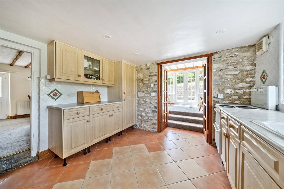 JS_Taunton's tweet image. New instruction

#Corfe, #Taunton, #Somerset

Hillside Cottage is a beautifully presented #charactercottage set in a quiet backwater of this sought-after village, with a rear garden that adjoins and overlooks open fields. Guide price of £650,000.

jackson-stops.co.uk/properties/207…