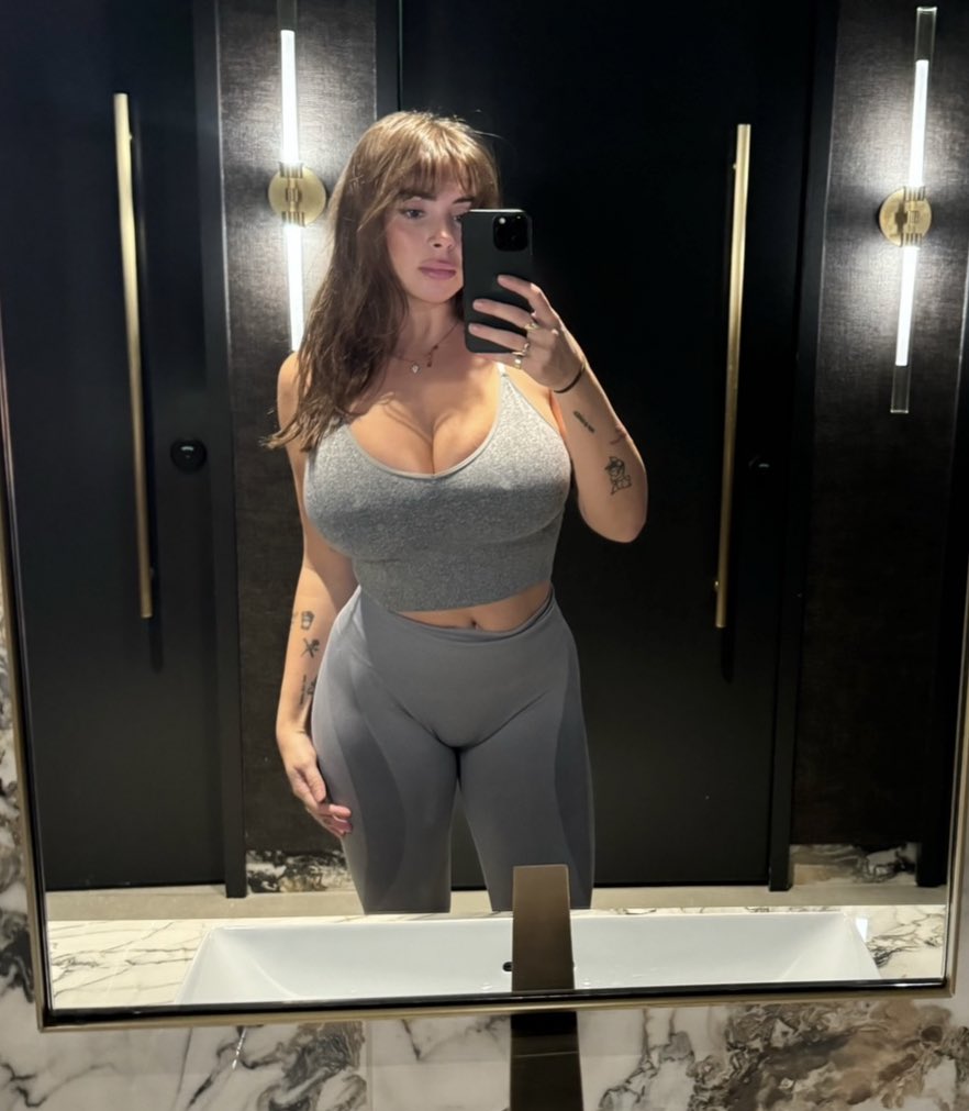 Before and after 60 pounds☺