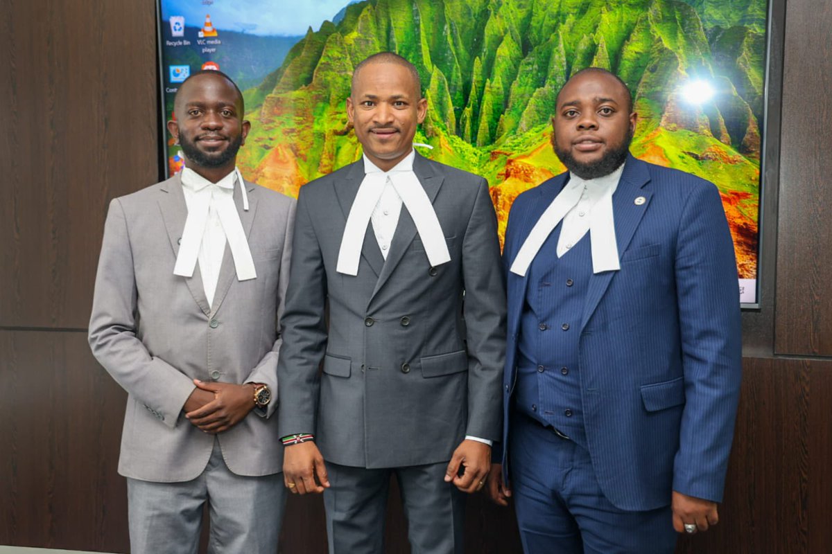 advabner's tweet image. We Together with @Wakili_Mutungi and @HEBabuOwino and led by Senior Counsel @MarthaKarua appeared before Hon. Justice Chacha Mwita seeking for the unconditional release of blogger Ndiganui Kinyangia who has been held incommunicado for the last 10 days.
The court issued an order…