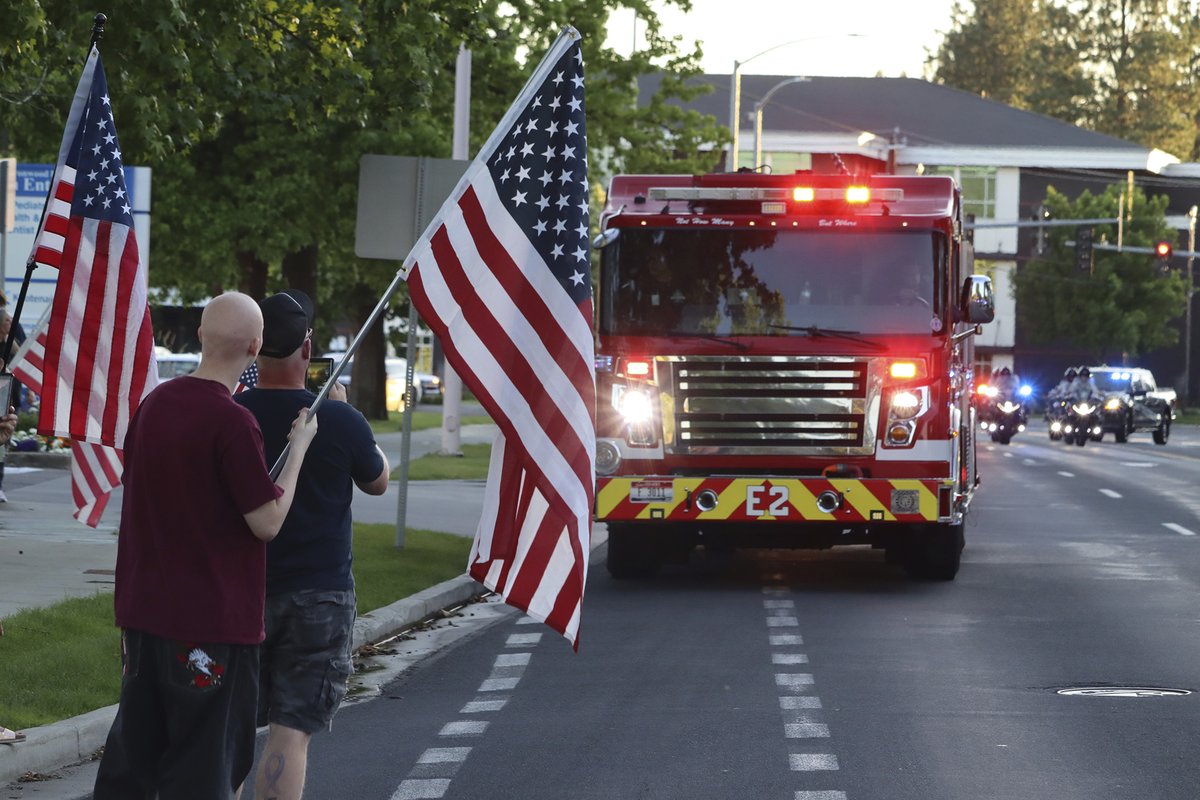 Two firefighters were killed and another one severely injured in ambush. ow.ly/oJbb50WihaL