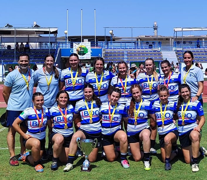 SantCugatCreix (@santcugatcreix) on Twitter photo 🏉 🏆 🥇 El <a href="/rugbysantcugat/">Rugby Sant Cugat</a> fa història i es corona campió del GPS Campionat d'Espanya de rugbi 7s, per tercera vegada!
📷 CRSC.
🔗 tuit.cat/agUqG .
#SantCugat <a href="/mimabo58/">Miquel Martinez Borda</a> <a href="/salaricu/">Albert Salarich</a> <a href="/CortesXavier/">Xavier Cortés Morros</a> <a href="/manelis01/">MANEL GONZALEZ</a> <a href="/migspm/">Miguel Pelayo</a> <a href="/BDOSpain/">BDO ESPAÑA</a> <a href="/miguelpelayo01/">Miguel Pelayo JR</a> <a href="/Mario_del_Val/">Mario</a> <a href="/ferugby/">España Rugby</a> 🏉 🏆 🥇 El <a href="/rugbysantcugat/">Rugby Sant Cugat</a> fa història i es corona campió del GPS Campionat d'Espanya de rugbi 7s, per tercera vegada!
📷 CRSC.
🔗 tuit.cat/agUqG .
#SantCugat <a href="/mimabo58/">Miquel Martinez Borda</a> <a href="/salaricu/">Albert Salarich</a> <a href="/CortesXavier/">Xavier Cortés Morros</a> <a href="/manelis01/">MANEL GONZALEZ</a> <a href="/migspm/">Miguel Pelayo</a> <a href="/BDOSpain/">BDO ESPAÑA</a> <a href="/miguelpelayo01/">Miguel Pelayo JR</a> <a href="/Mario_del_Val/">Mario</a> <a href="/ferugby/">España Rugby</a>