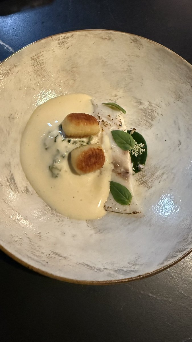 Small_o's tweet image. PERIGEE