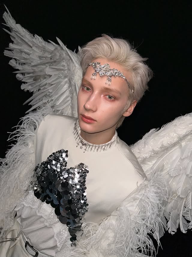 HNKMEDIA's tweet image. #HUENINGKAI instagram update