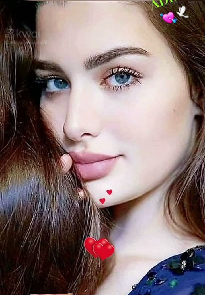 ✨💫🦋🩵🩷🎶🎼
صباح الأمل ... فى 🩵🩵
عينيها  .... 🎶🩵🩵
وصباح السعادة ... فى🎶🩷🩷
شفتيها   ...🩷🩷
ووجهها الأشراق ...🌤️💞💞🎶