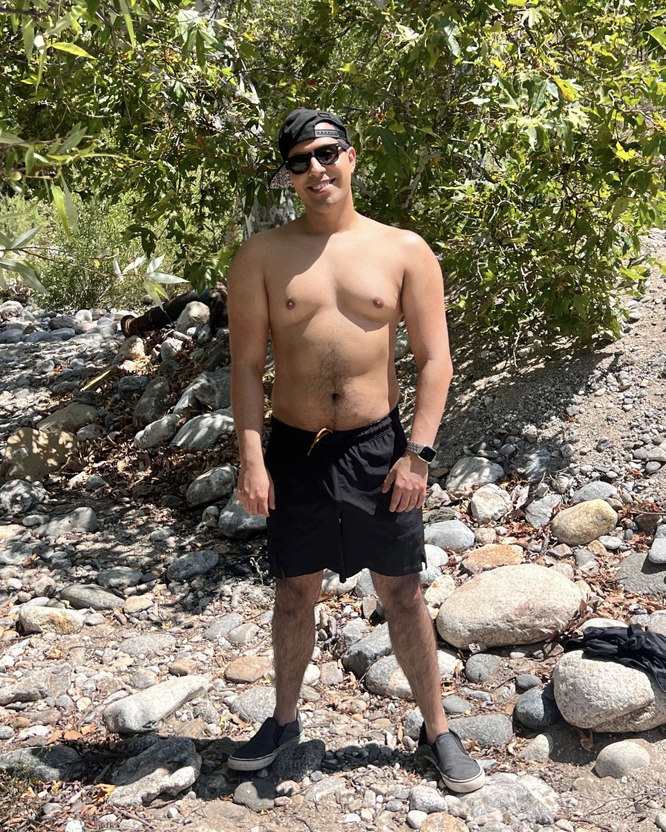 _izzyinsane's tweet photo. Getting that sun kissed glow ☀️ #gay #summer https://t.co/Woob0n2wvy