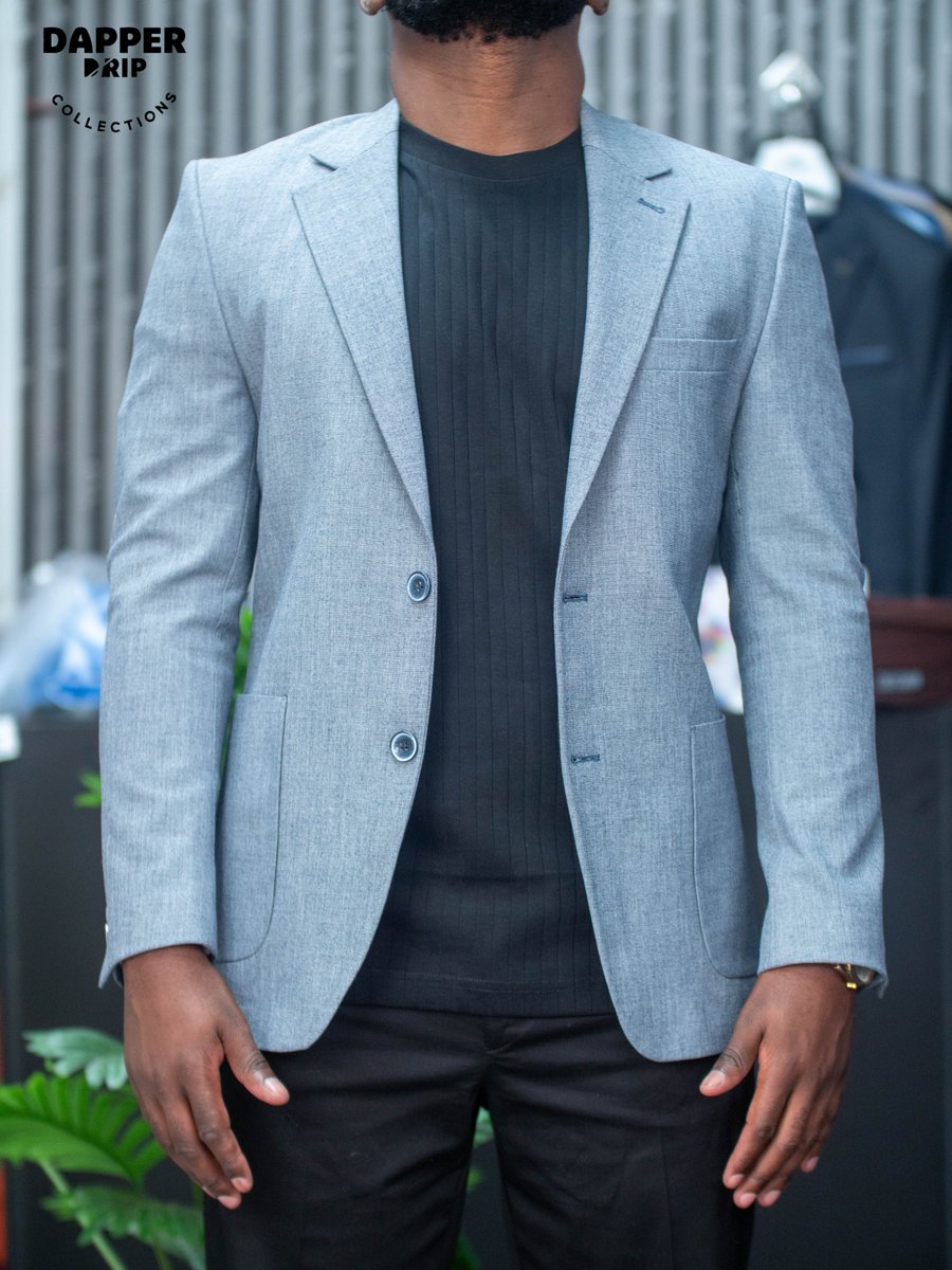 dapperdrip254's tweet photo. Men Blazers in Skyline blue, beige, blue, 

Available sizes 46 - 56

@7000 

0759493192 https://t.co/6oL4tdVZWd